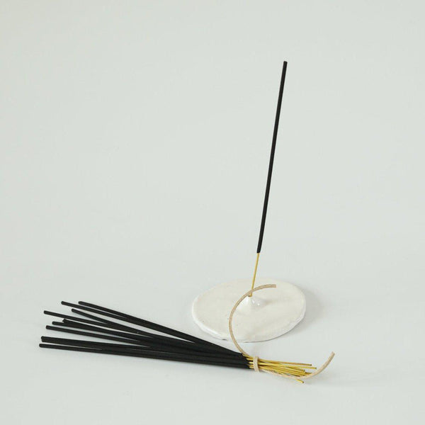 Ceramic Incense holder with Patchouli Incense - White